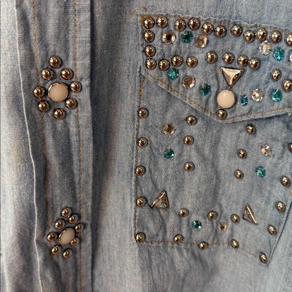 YOU GOTTA BE KIDDING Embellished Light Blue Denim & Diamonds shirt VTG - Picture 8 of 12